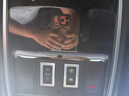 Used 2019 Land Rover Range Rover HSE AWD/4WD image 28