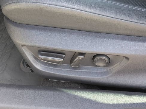 Used 2025 Toyota Camry XSE FWD image 14
