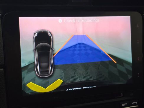 Certified 2018 Porsche 911 Carrera GTS image 40