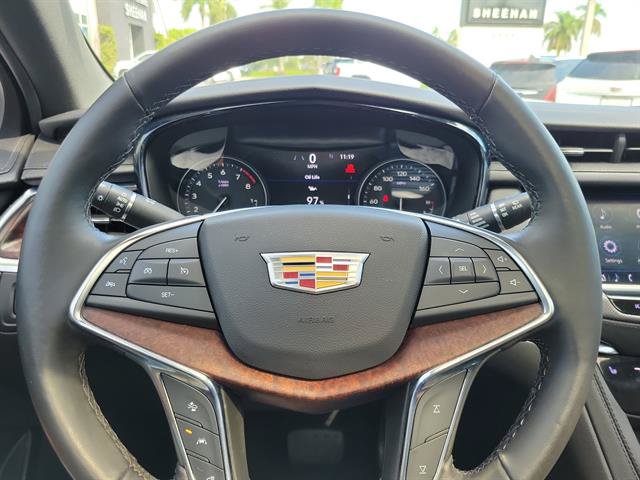 Certified 2022 Cadillac XT5 Premium Luxury w/ Technology Package FWD image 37