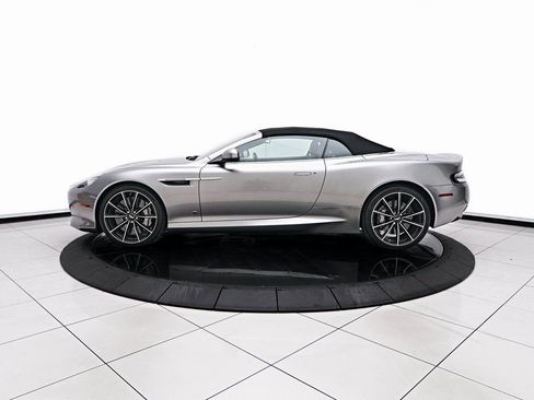 Used 2016 Aston Martin DB9 GT image 13