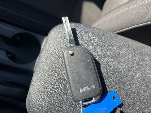 Used 2023 Kia Forte LXS image 53