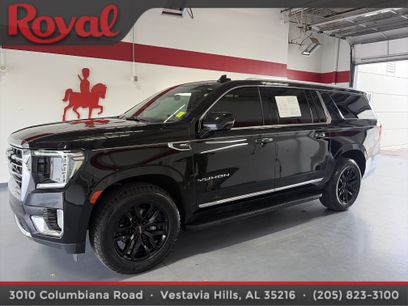 Used 2022 GMC Yukon XL SLT w/ SLT Premium Package