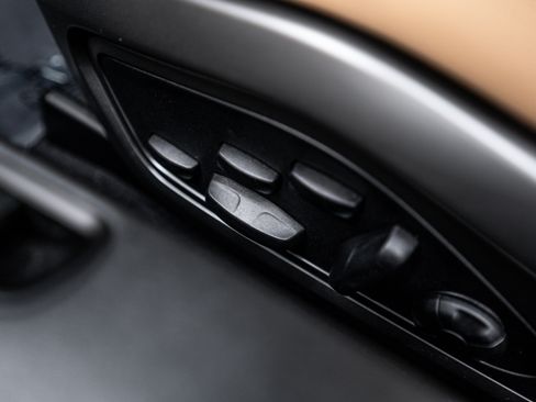 Certified 2024 Porsche 911 Carrera 4S image 25