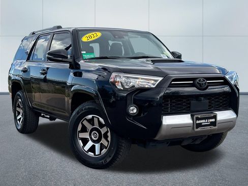 Used 2022 Toyota 4Runner TRD Off-Road Premium AWD/4WD image 34