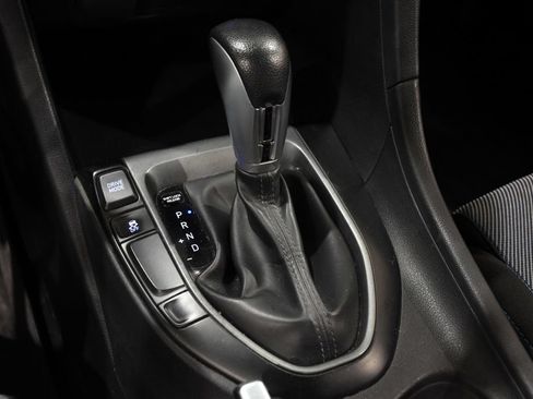 Used 2019 Hyundai Veloster 2.0 FWD image 25