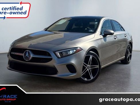 Used 2019 Mercedes-Benz A 220 4MATIC image 1