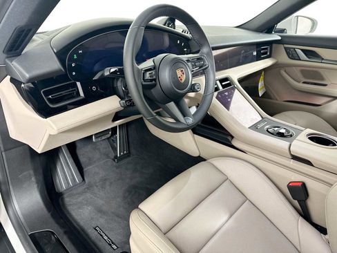 New 2025 Porsche Taycan 4S image 4