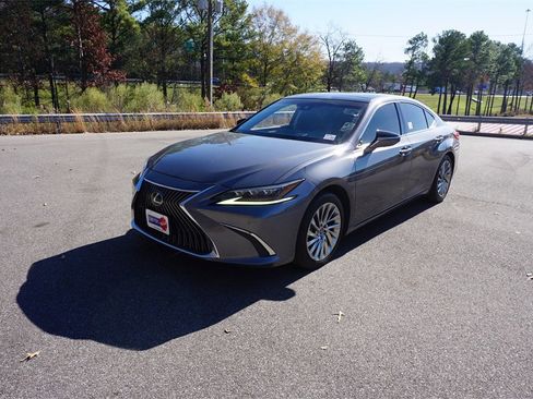 Used 2019 Lexus ES 350 Ultra Luxury image 25