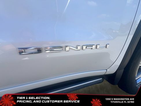 Certified 2024 GMC Sierra 1500 Denali w/ Denali Reserve Package AWD/4WD image 19