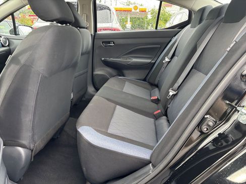 Used 2025 Nissan Versa SV FWD image 23