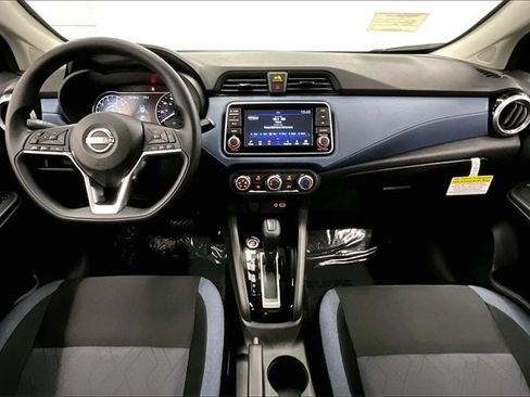 New 2025 Nissan Versa SV w/ Trunk Package image 5