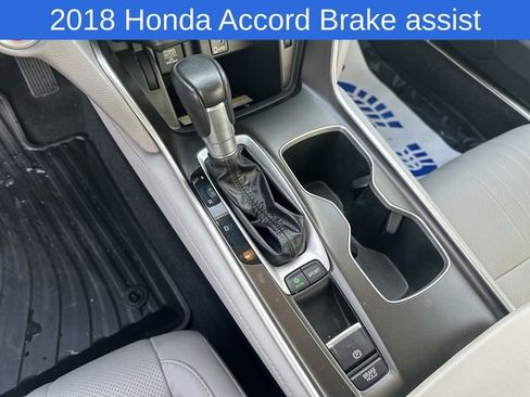 Used 2018 Honda Accord Touring image 26