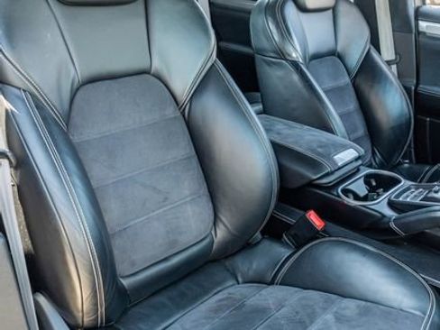 Used 2018 Porsche Cayenne GTS image 46