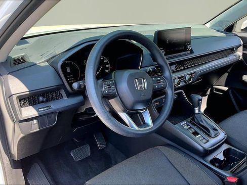 Used 2024 Honda CR-V EX image 14