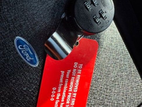 Used 2024 Ford F350 Platinum image 31