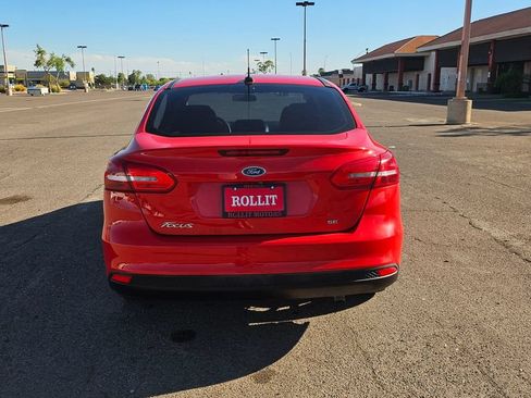 Used 2017 Ford Focus SE FWD image 10