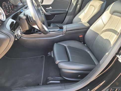 Used 2025 Mercedes-Benz CLA 250 image 16
