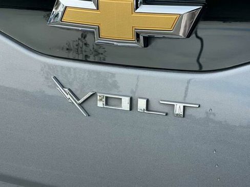 Used 2018 Chevrolet Volt Premier w/ Driver Confidence Package image 25