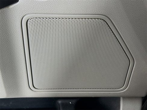 Used 2016 Ford F150 XLT w/ XTR Package image 18