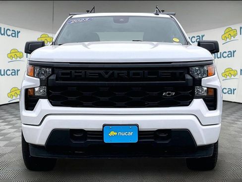 Used 2023 Chevrolet Silverado 1500 Custom AWD/4WD image 2