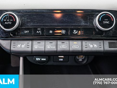 Used 2023 Hyundai Elantra Limited image 43