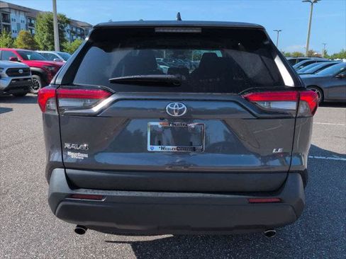 Certified 2024 Toyota RAV4 LE FWD image 5