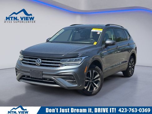 Used 2024 Volkswagen Tiguan S image 1
