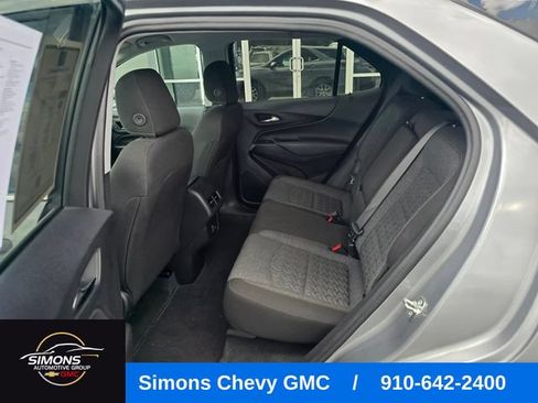 Used 2024 Chevrolet Equinox LT AWD/4WD image 30