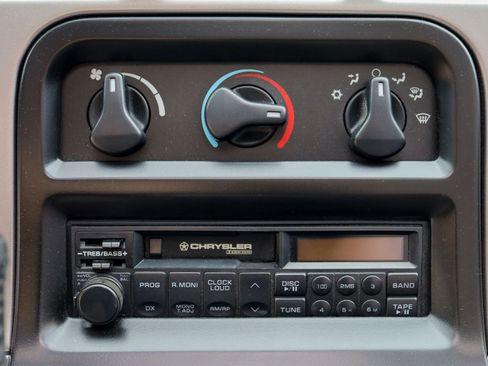 Used 1995 Dodge Viper RT/10 image 84