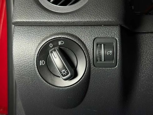 Used 2013 Volkswagen Tiguan SEL AWD/4WD image 27