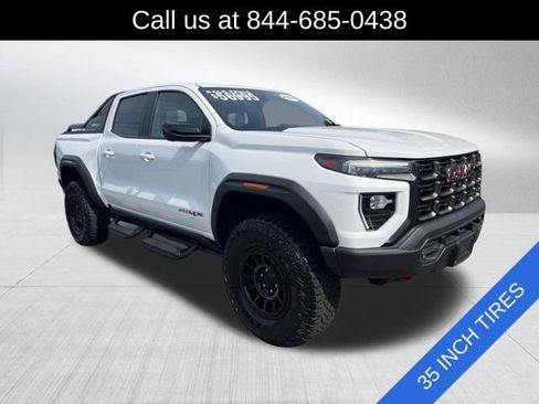 Used 2024 GMC Canyon AT4X w/ AT4X AEV Edition AWD/4WD image 3