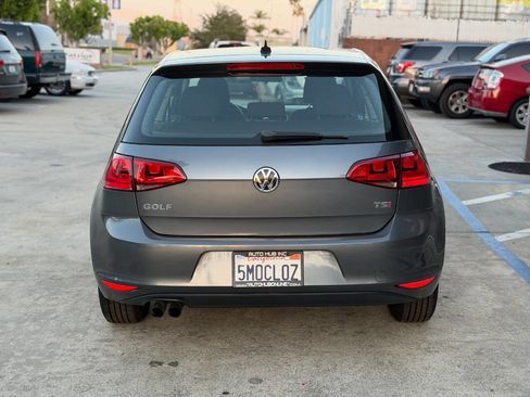 Used 2015 Volkswagen Golf Launch Edition image 9