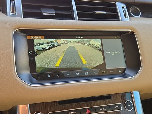 Used 2017 Land Rover Range Rover Sport HSE image 18