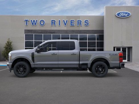 New 2026 Ford F250 Lariat w/ Black Appearance Package image 3