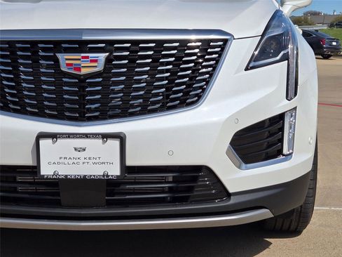 New 2026 Cadillac XT5 Premium Luxury w/ Driver Assist Package AWD/4WD image 6