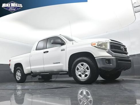 Used 2014 Toyota Tundra SR5 AWD/4WD image 17
