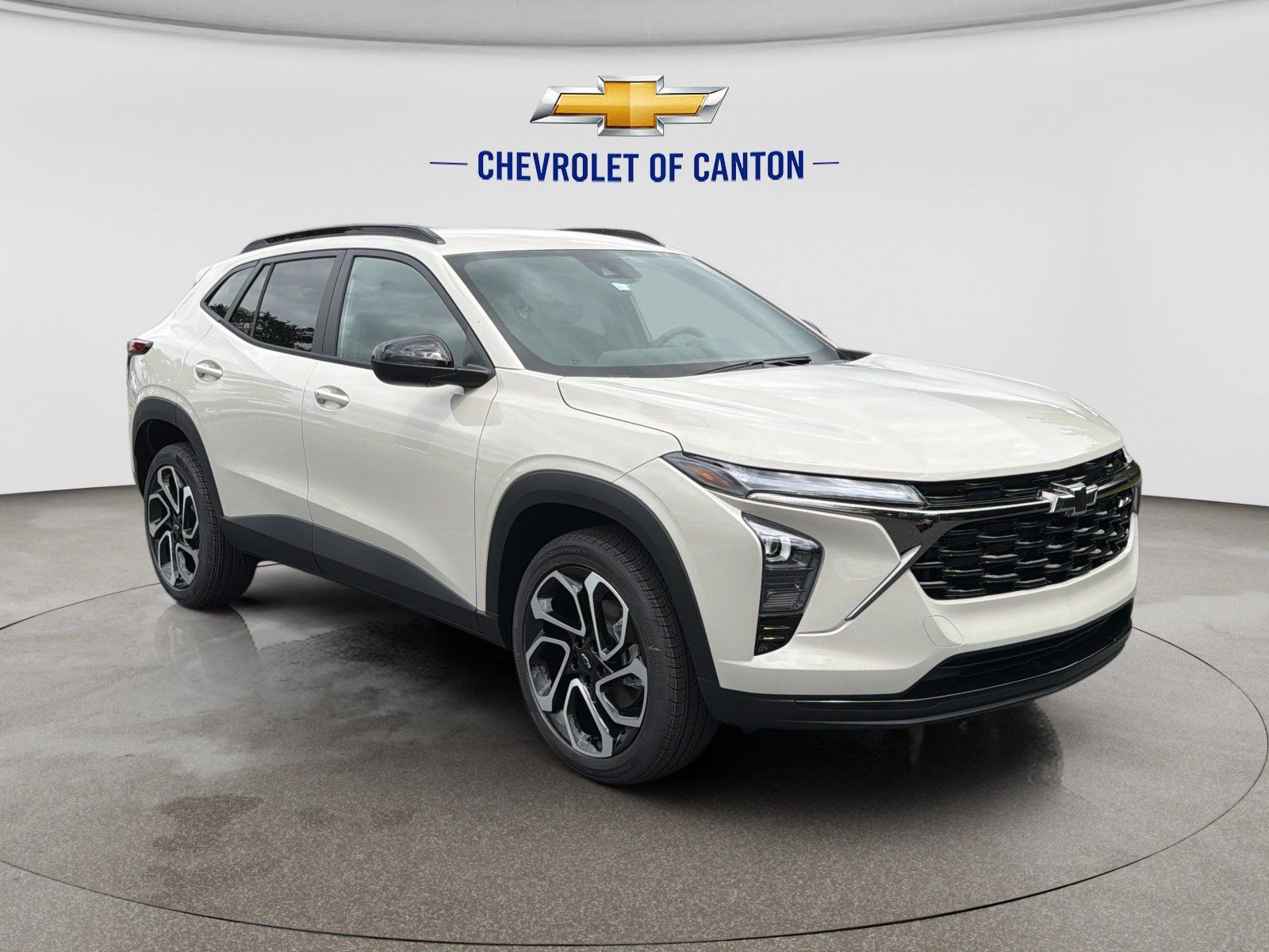 New 2026 Chevrolet Trax RS FWD image 3