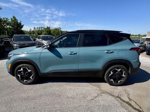 Used 2025 Kia Seltos S FWD image 2