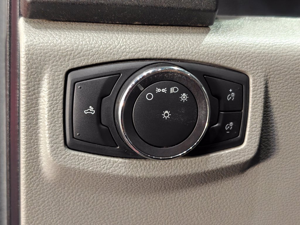 Used 2019 Ford F250 XL w/ XL Value Package AWD/4WD image 11