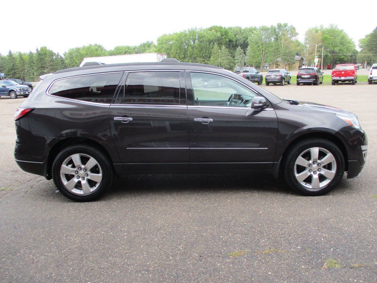 Used 2013 Chevrolet Traverse LTZ AWD/4WD image 12