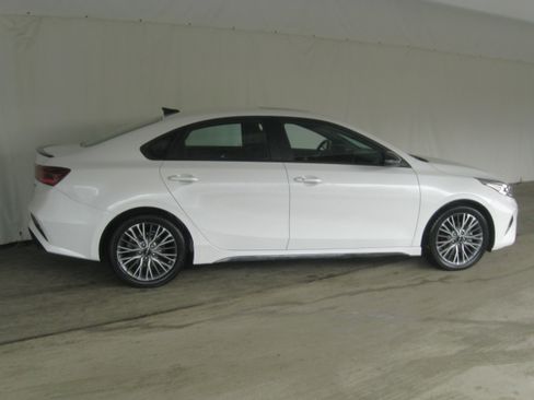 Used 2022 Kia Forte GT-Line w/ GT-Line Premium Package image 6