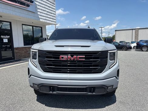 Used 2024 GMC Sierra 1500 Elevation AWD/4WD image 12