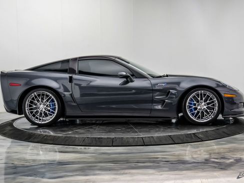 Used 2010 Chevrolet Corvette ZR1 w/ Preferred Equipment Group RWD image 22