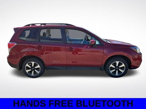 Used 2018 Subaru Forester 2.5i Premium w/ All-Weather Package AWD/4WD image 4