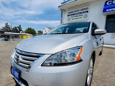 Used 2013 Nissan Sentra SL w/ Navigation Pkg FWD image 8