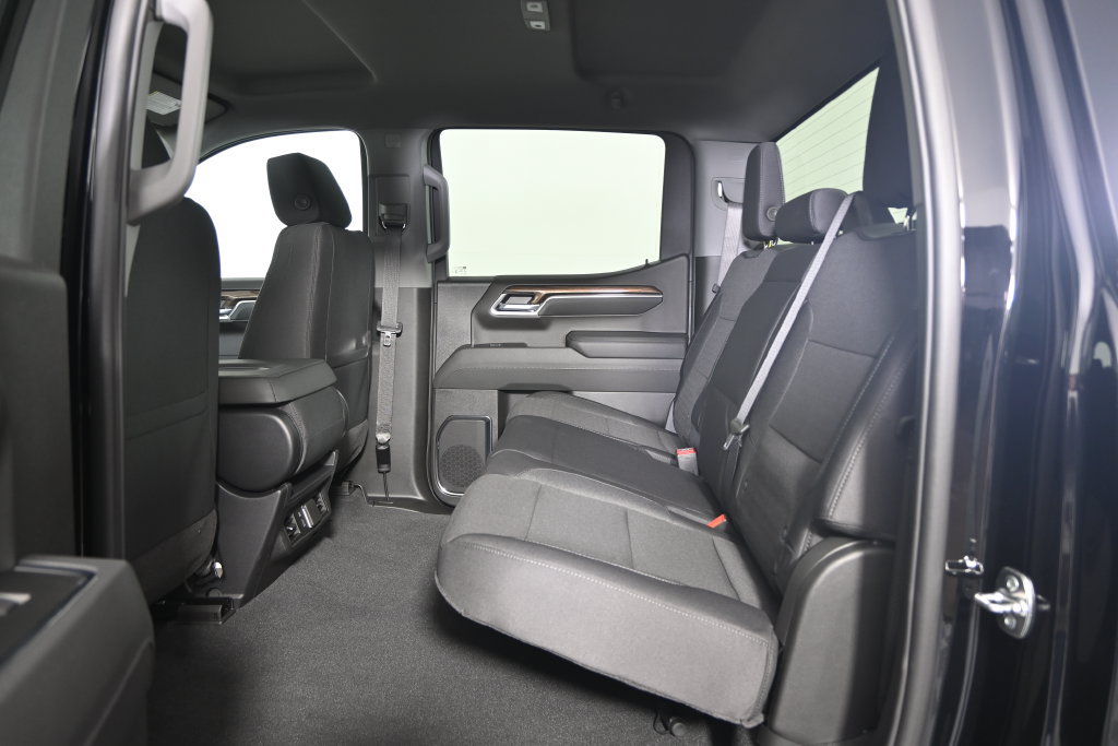 New 2026 Chevrolet Silverado 1500 RST w/ RST Select Package AWD/4WD image 17