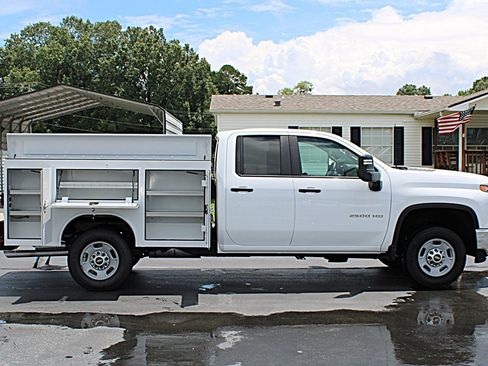 Used 2025 Chevrolet Silverado 2500 W/T w/ WT Convenience Package RWD image 12