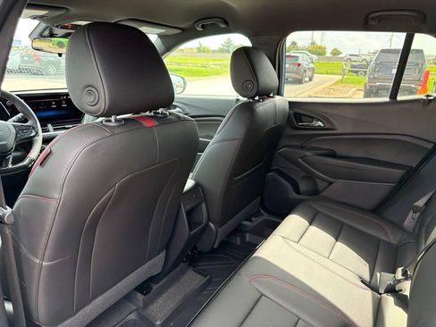 New 2026 Chevrolet Trax RS FWD image 13