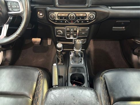 Used 2021 Jeep Wrangler Unlimited Sahara image 11
